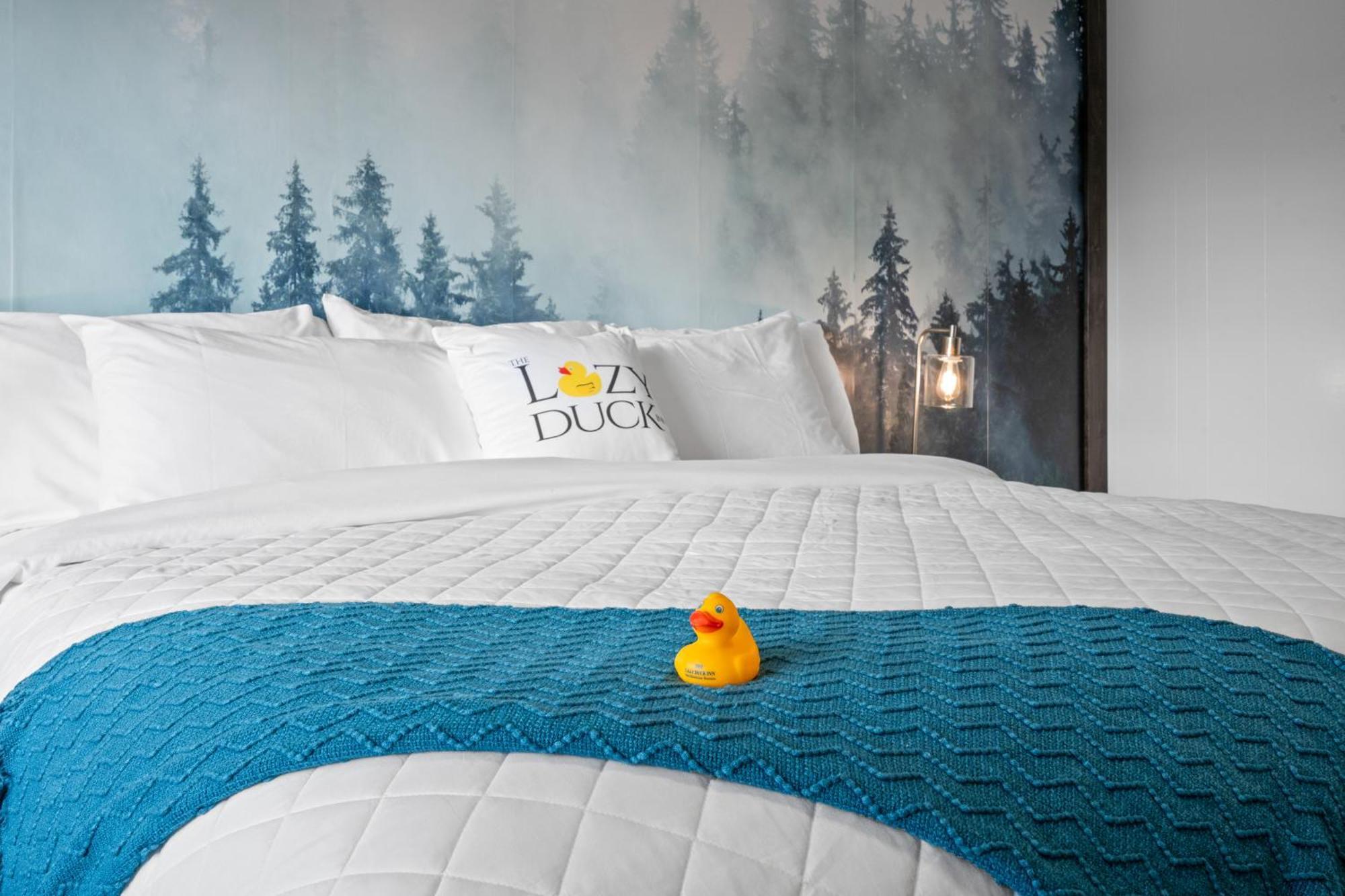 Lazy Duck Inn West Yellowstone Exteriör bild