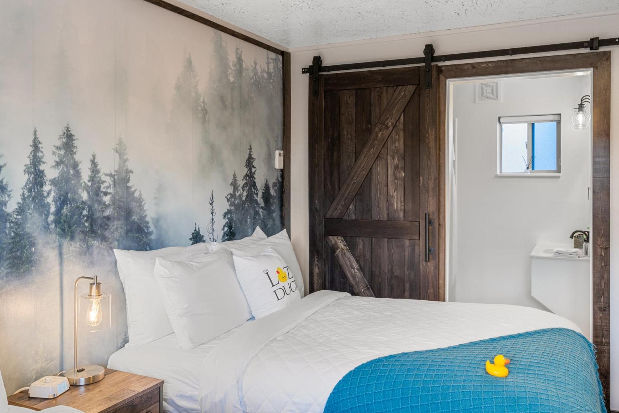 Lazy Duck Inn West Yellowstone Exteriör bild