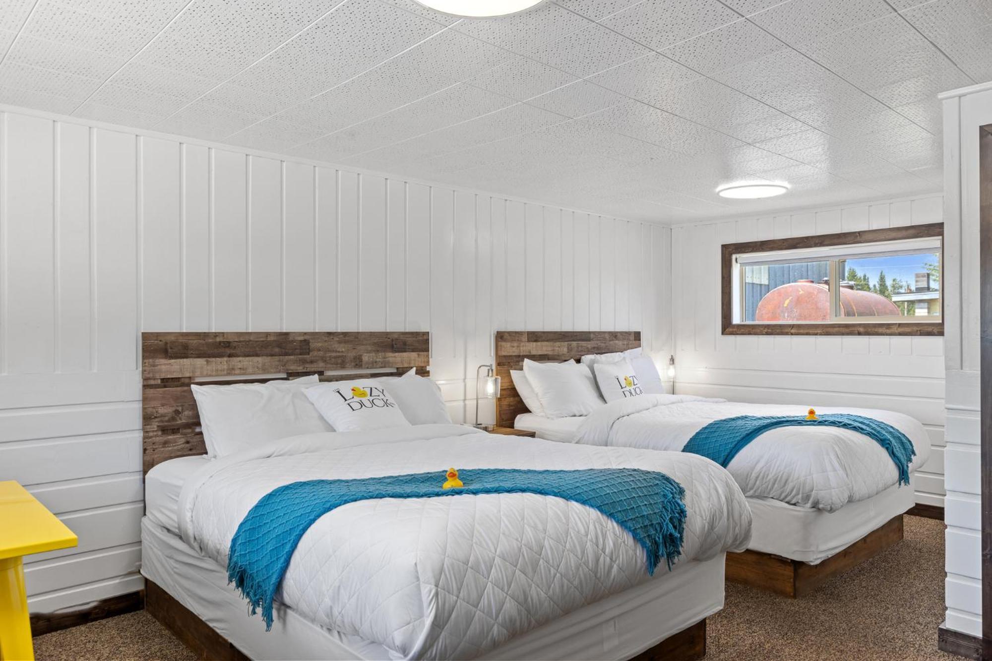 Lazy Duck Inn West Yellowstone Exteriör bild